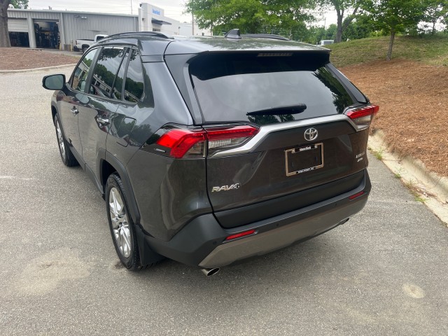 ToyotaRAV47