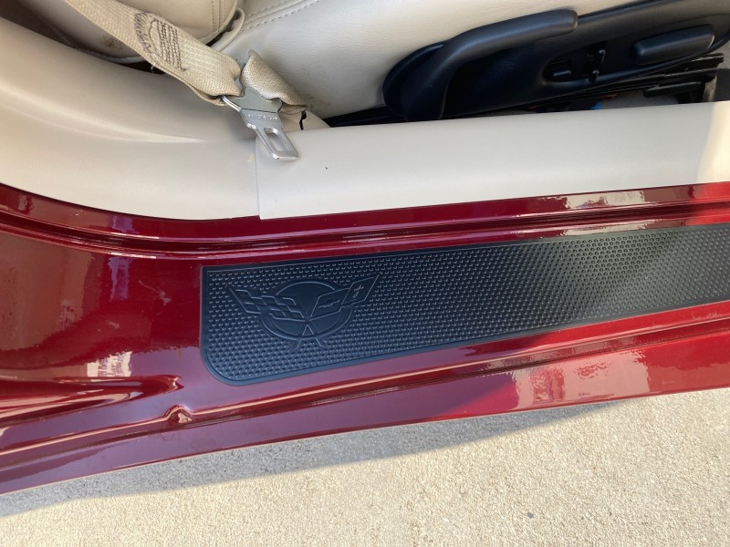 2003 Chevrolet Corvette 50TH CONVERTIBLE LOW MILES 6,742 in , 