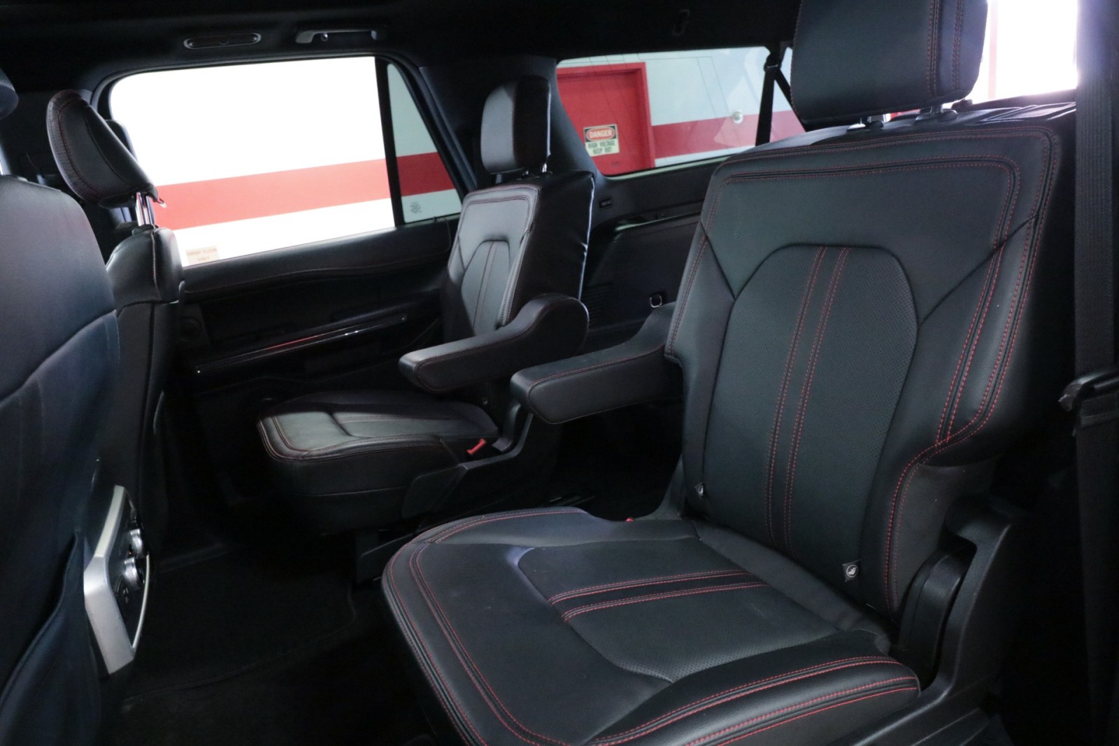 Used Car 2022 Ford Expedition Max  Limited For Sale Under $40,000 In Austin, Texas