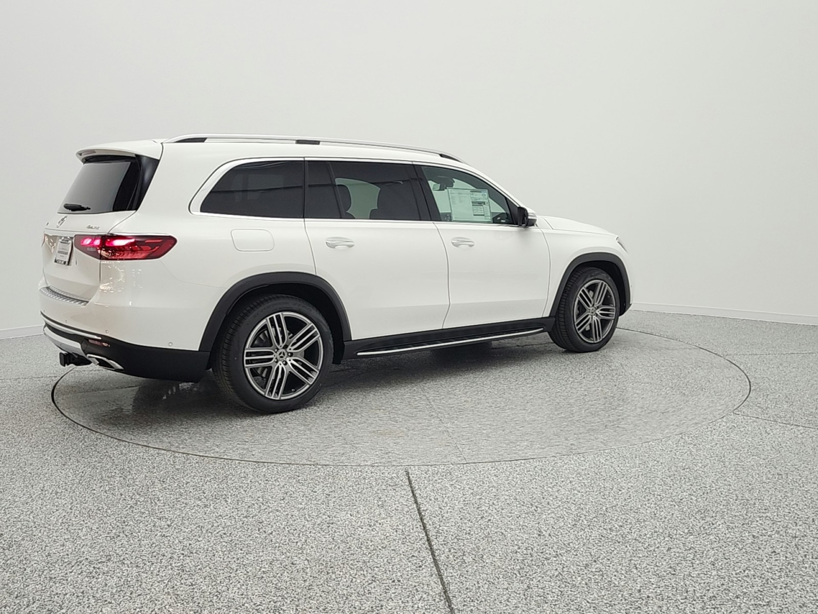New 2026 Polar White Mercedes-Benz GLS 450 image 5