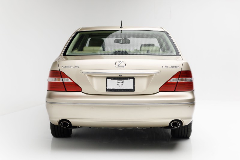 2004 Lexus LS 430  in , 