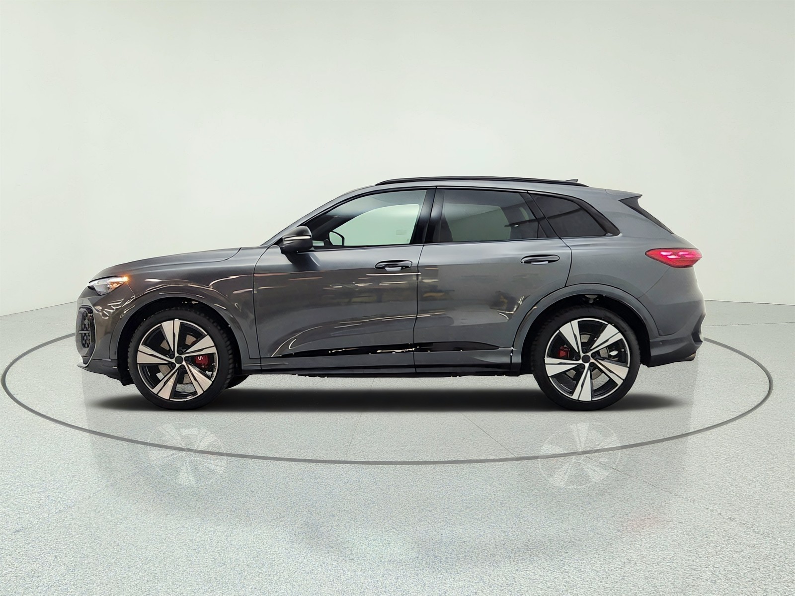 New 2026 Daytona Gray Pearl Effect Audi Premium Plus 3.0 TFSI quattro image 8
