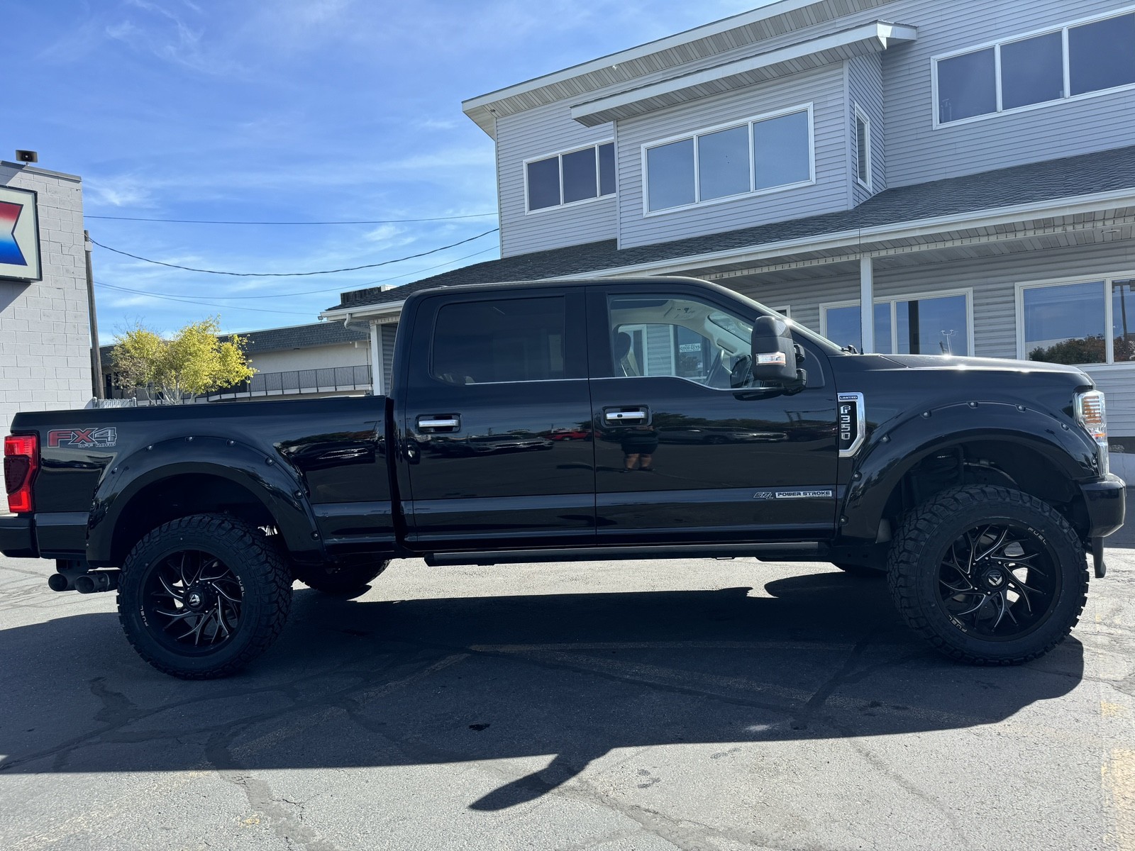 2020 Ford Super Duty F-350 SRW Limited 4