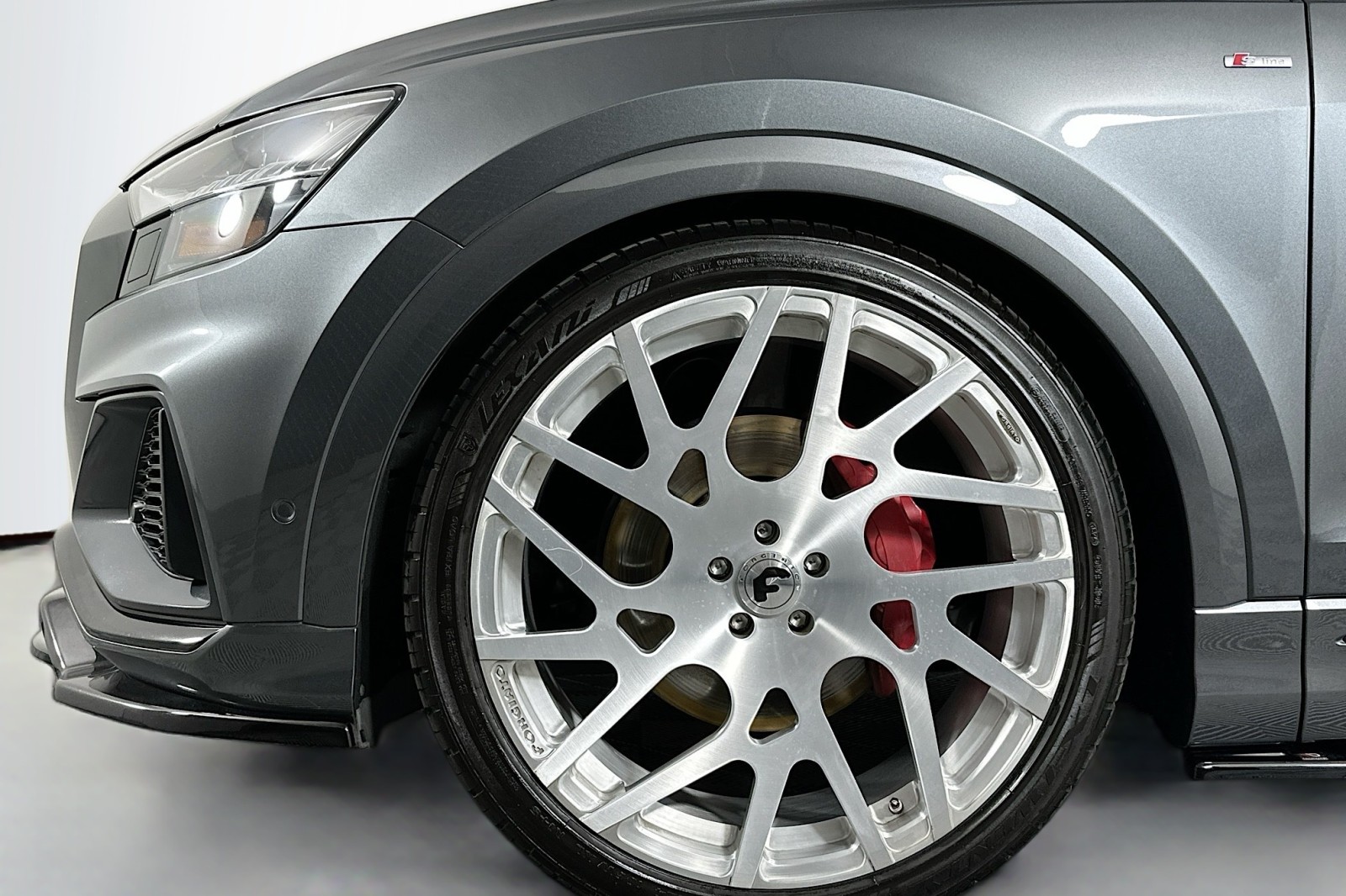 Used 2022 Daytona Gray Pearl Effect Audi Premium Plus image 12