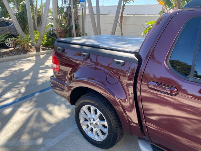 2008 Ford Explorer Sport Trac Limited LOW MILES 49,936 in , 