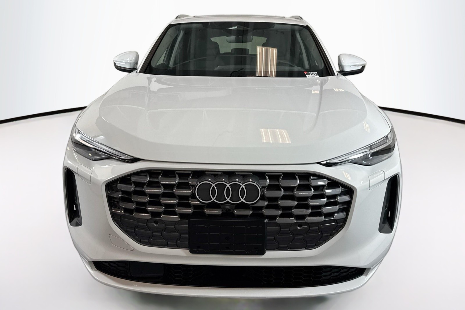 New 2025 Glacier White Metallic Audi Premium Plus 2.0 TFSI quattro image 2