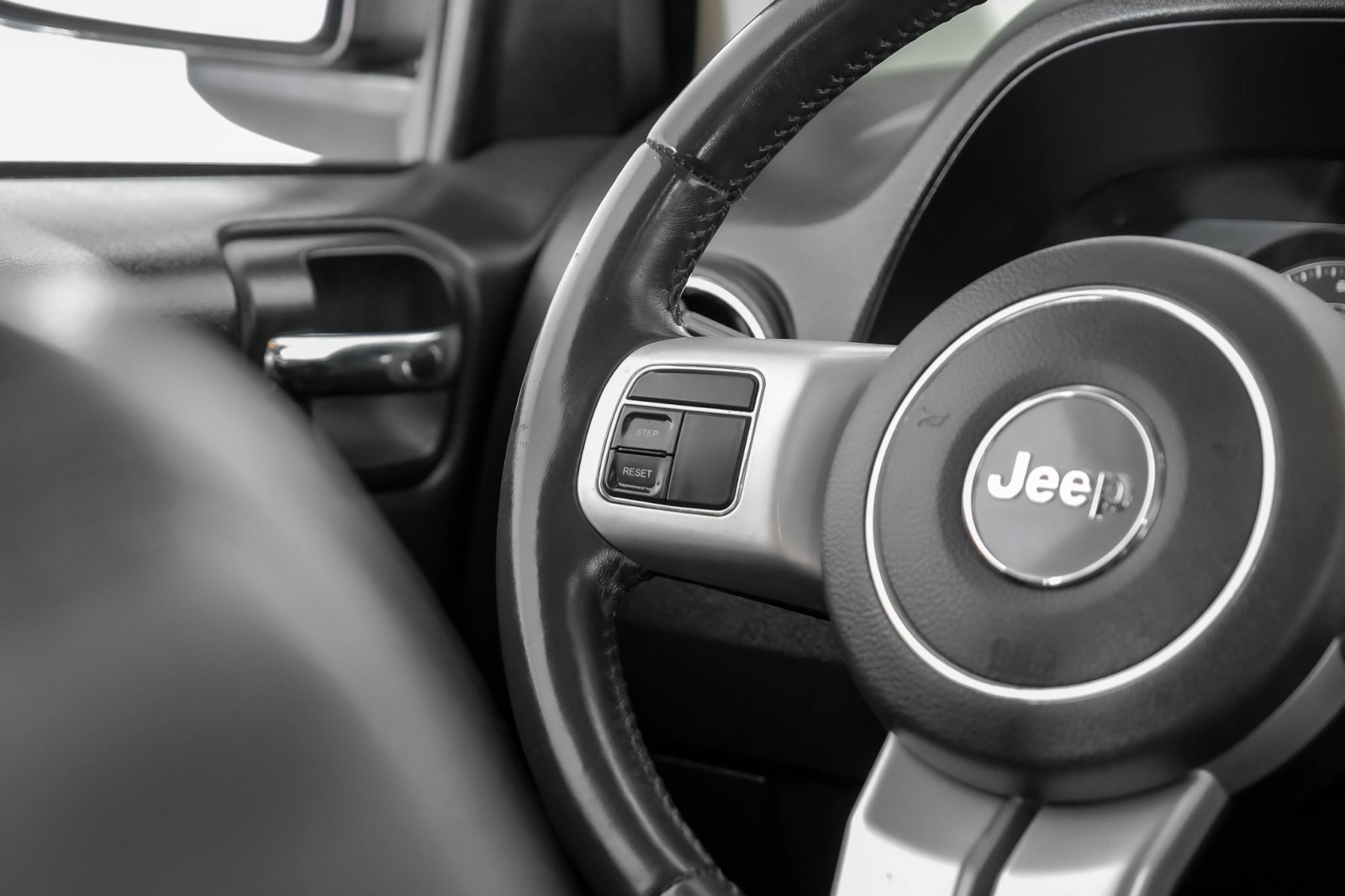 2017 Jeep Compass SPORT SE AUTOMATIC LEATHER/CLOTH HEATED SEATS CRUI 21