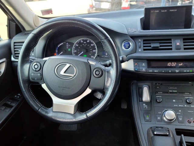 2015 Lexus CT 200h 5dr Sdn Hybrid 12