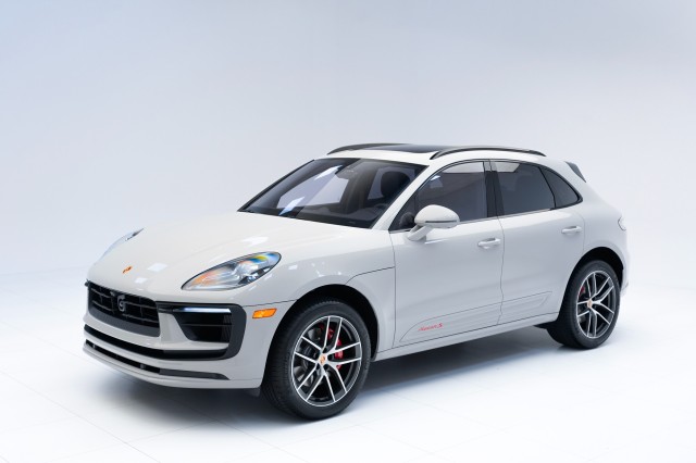 2024  Macan S in , 