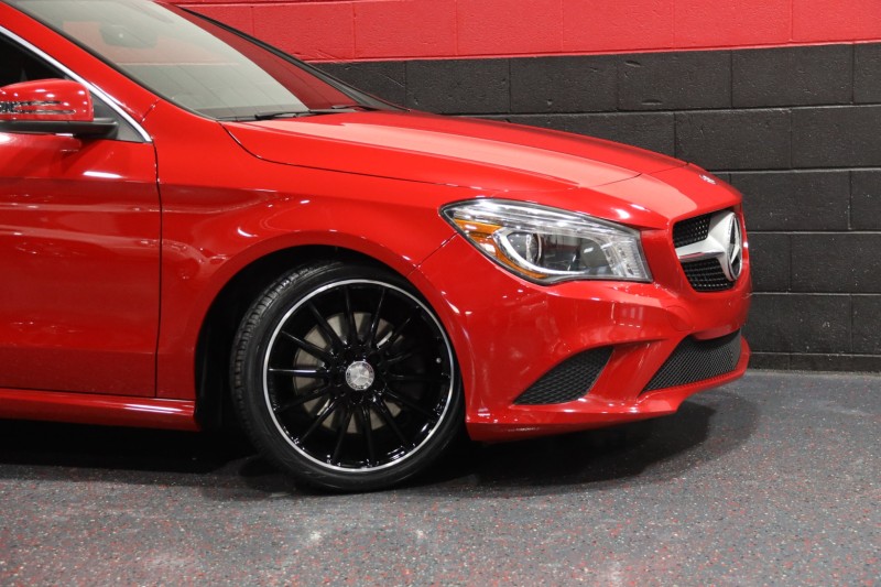 2014 Mercedes-Benz CLA250 4-Matic 4dr Sedan in , 