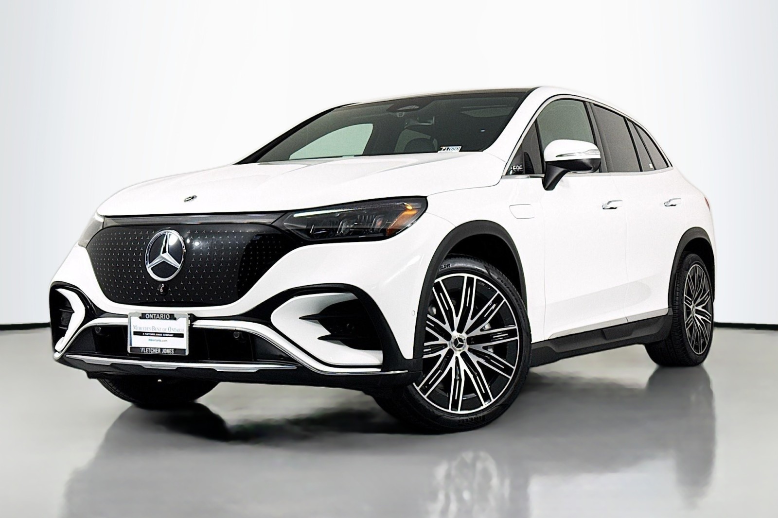 2023 Mercedes-Benz EQE SUV Base's photo