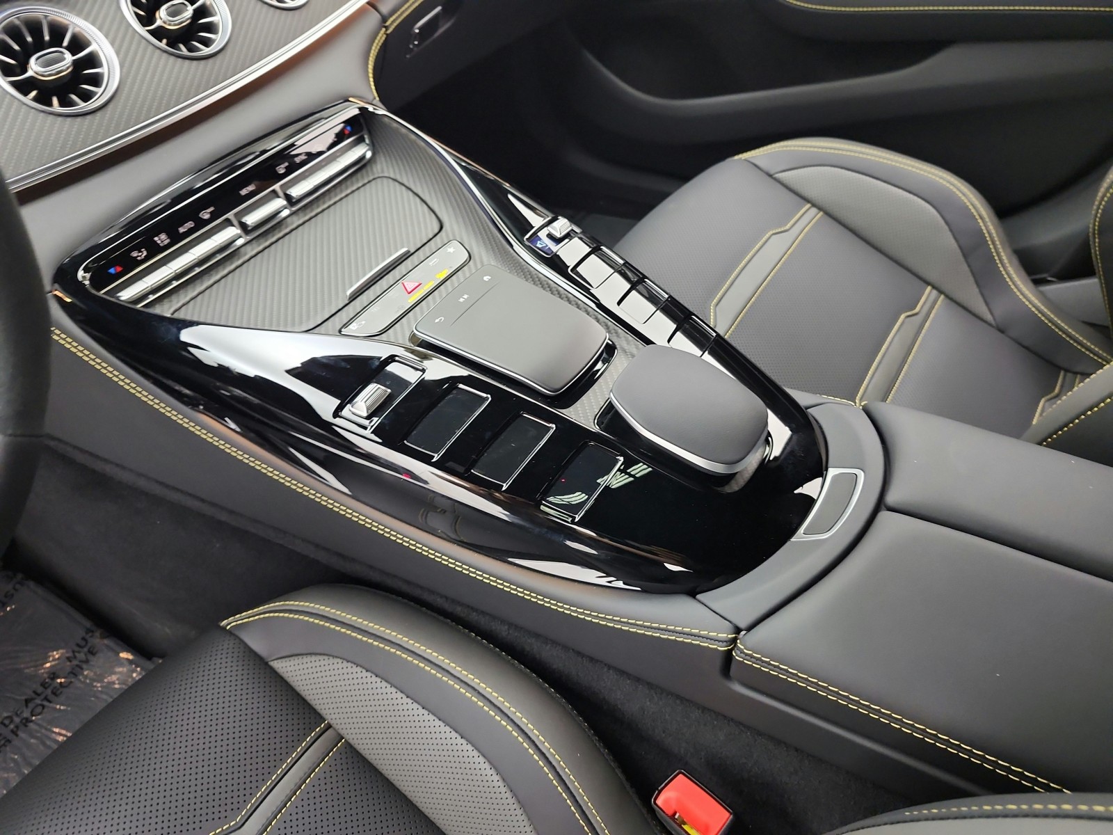 New 2026 MANUFAKTUR Exclusive Selenite Grey Magno Mercedes-Benz AMG® GT 43 4-Door Coupe image 10
