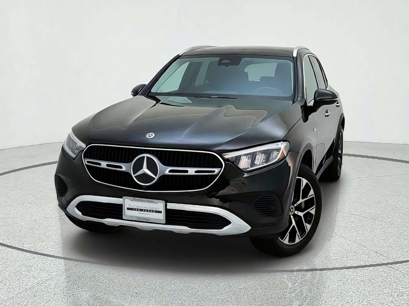 Certified Used 2025 Black Mercedes-Benz GLC 350e image 2