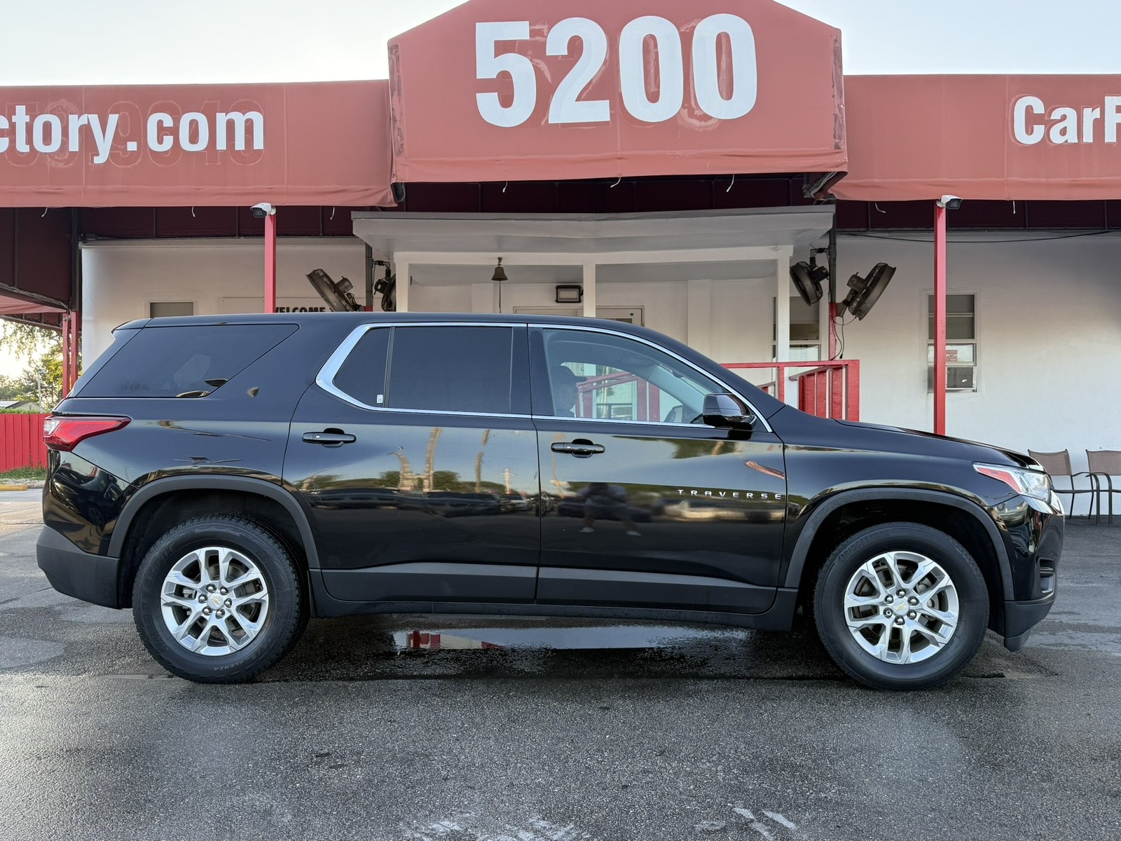 2020 Chevrolet Traverse - $18,977