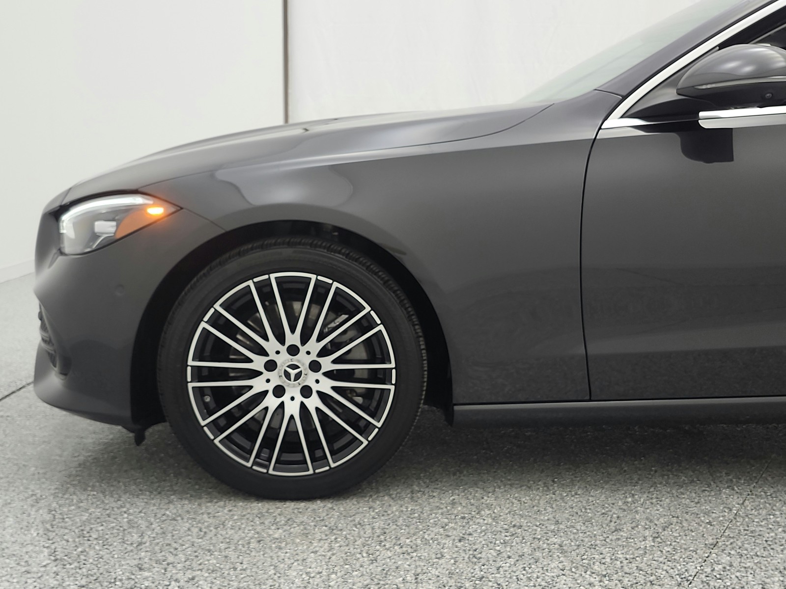 Used 2023 Graphite Grey Metallic Mercedes-Benz C 300 Sedan image 17