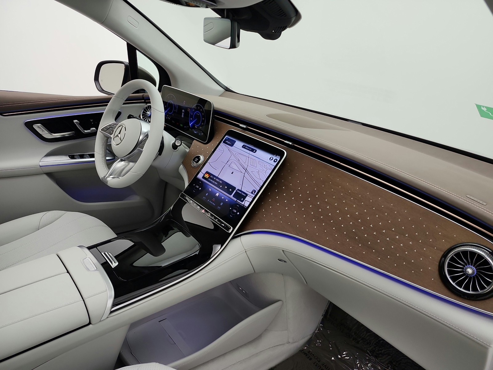 New 2027 Sonoran Brown Metallic Mercedes-Benz EQE 320+ SUV image 13