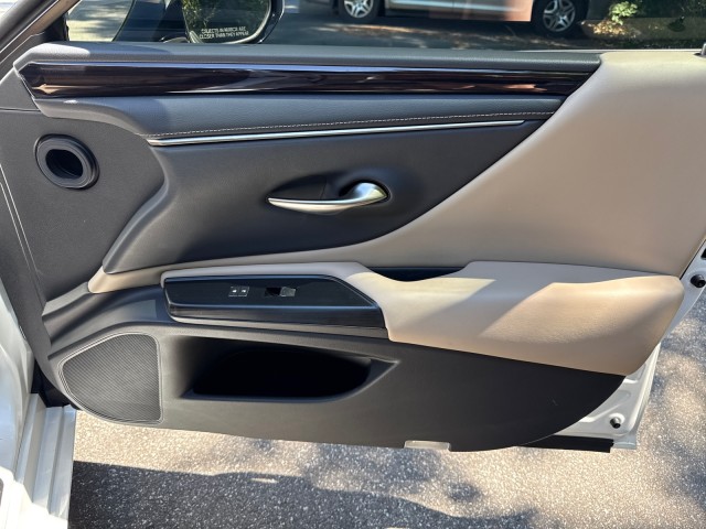 LexusES45