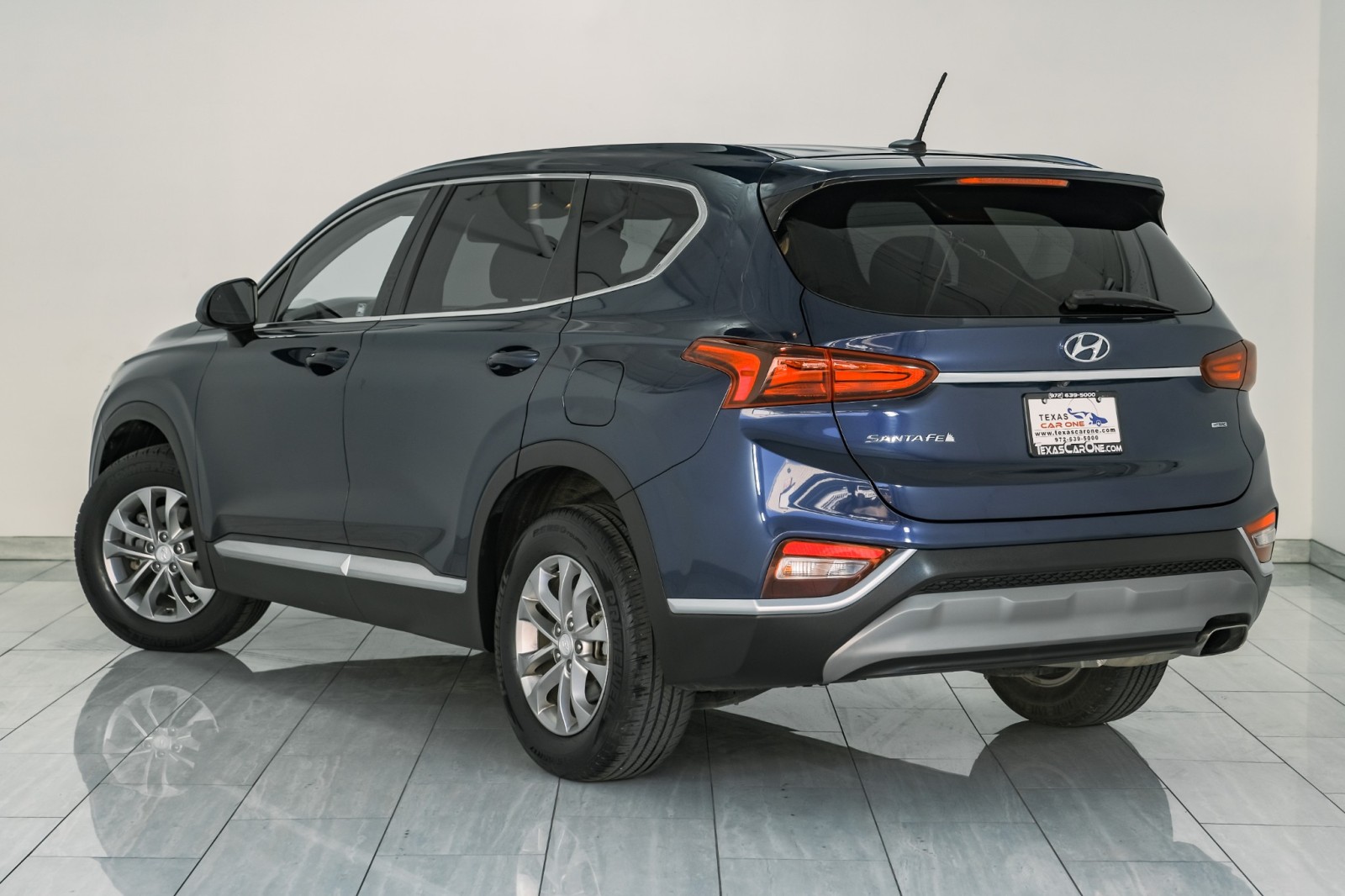 2019 Hyundai Santa Fe SE AWD BLIND SPOT ASSIST LANE CHANGE ASSIST FORWAR 8