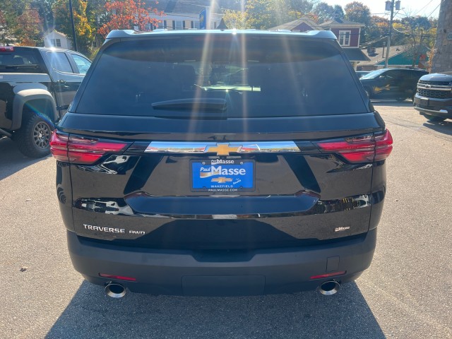 2022 Chevrolet Traverse LS 3