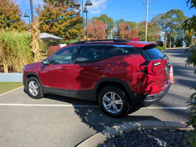 2022 GMC Terrain SLE 9