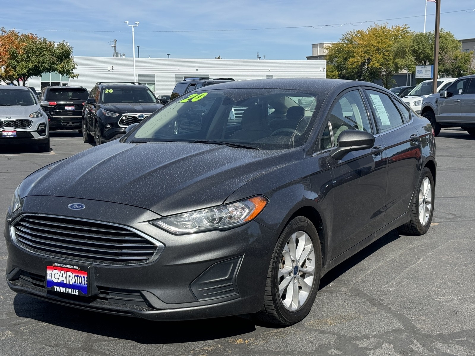 2020 Ford Fusion SE 10