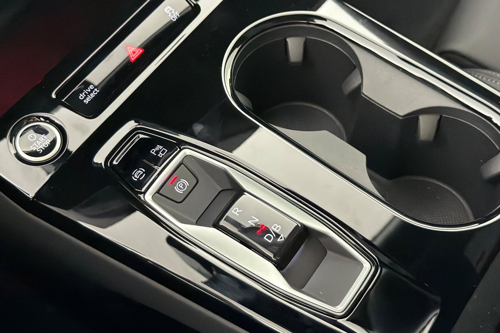 New 2027 Daytona Gray Pearl Effect Audi Premium Plus quattro image 20