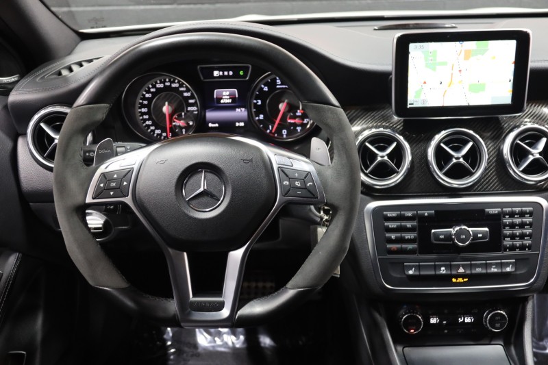 2015 Mercedes-Benz GLA 45 AMG 4MATIC w/Performance Pkgs 4dr Suv in , 