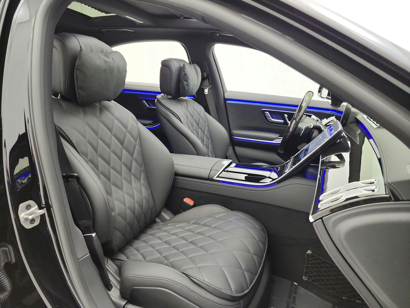 New 2026 Obsidian Black Metallic Mercedes-Benz S 580 image 16