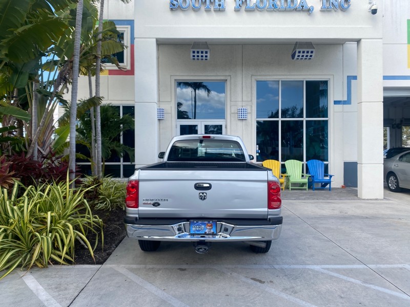 2006 Dodge Dakota SLT CLUB CAB LOW MILES 55,990 in , 