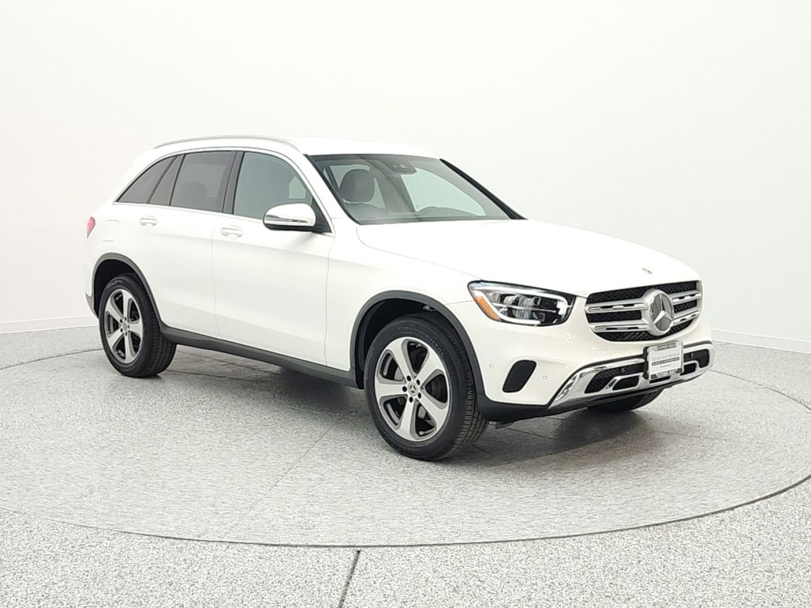 Used 2022 Polar White Mercedes-Benz GLC 300 SUV image 3