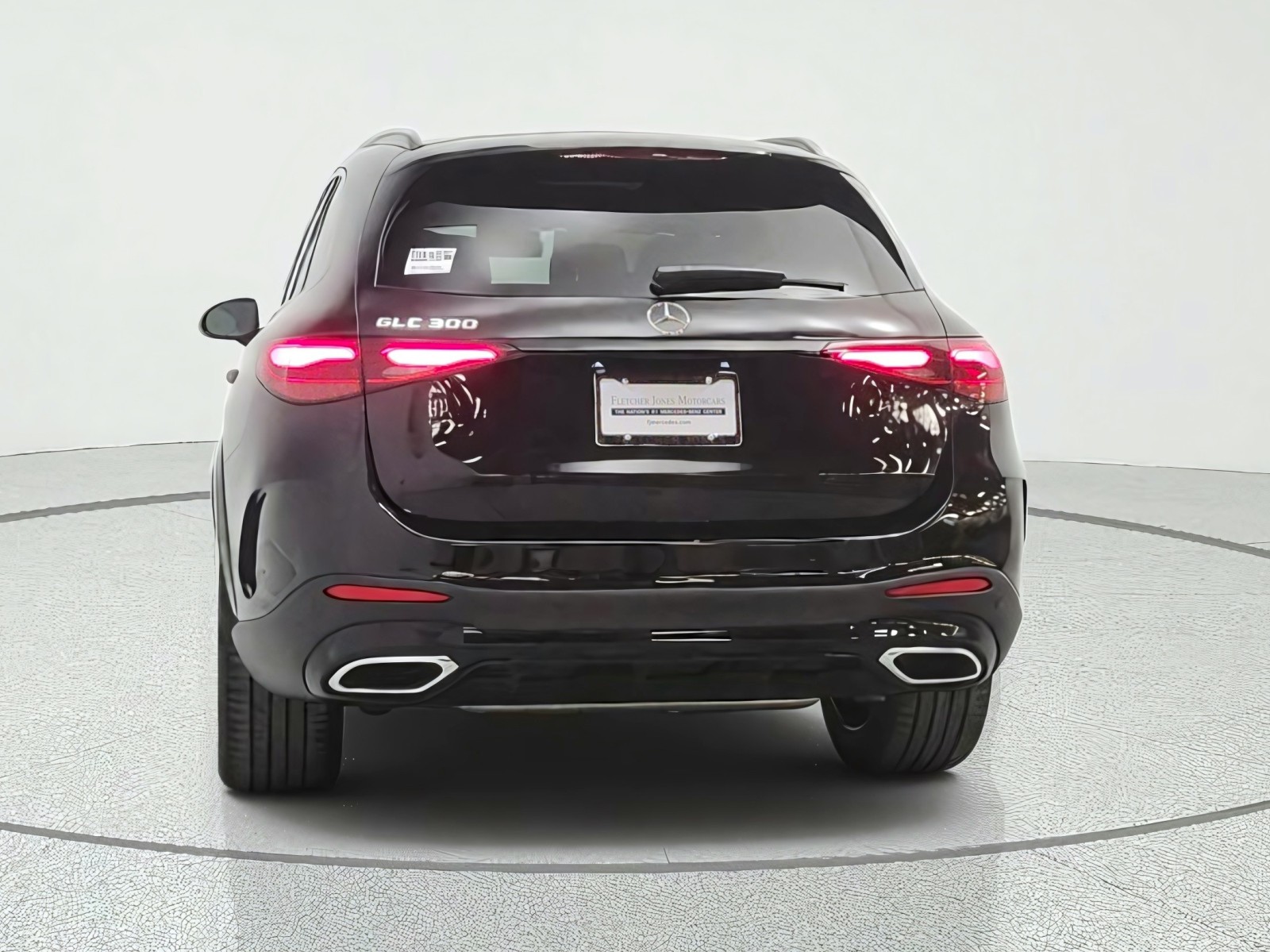 New 2027 Obsidian Black Metallic Mercedes-Benz GLC 300 SUV image 6