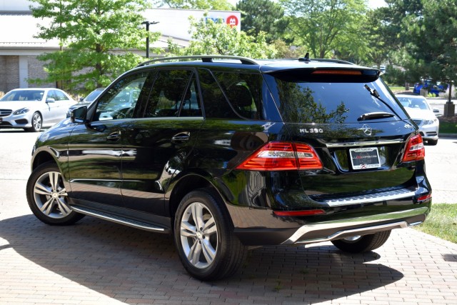 2015 Mercedes-Benz M-Class Navi Premium 1 Pkg. Moonroof Lane Tracking Wood/Leather Streeing Wheel Backup Camera MSRP $57,890 8