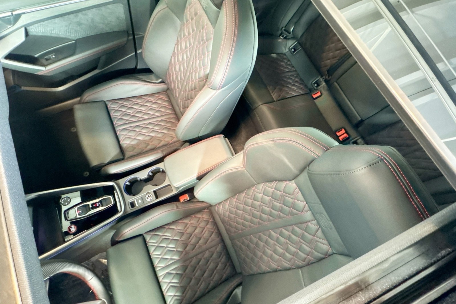 New 2026 Glacier White Metallic Audi quattro image 19