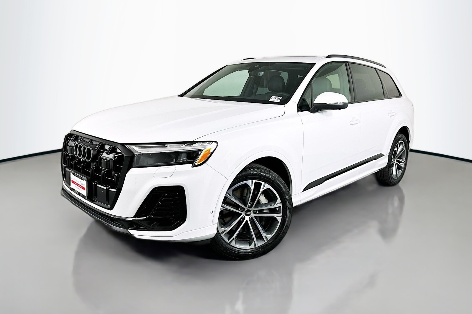 2026 Audi Q7 Premium