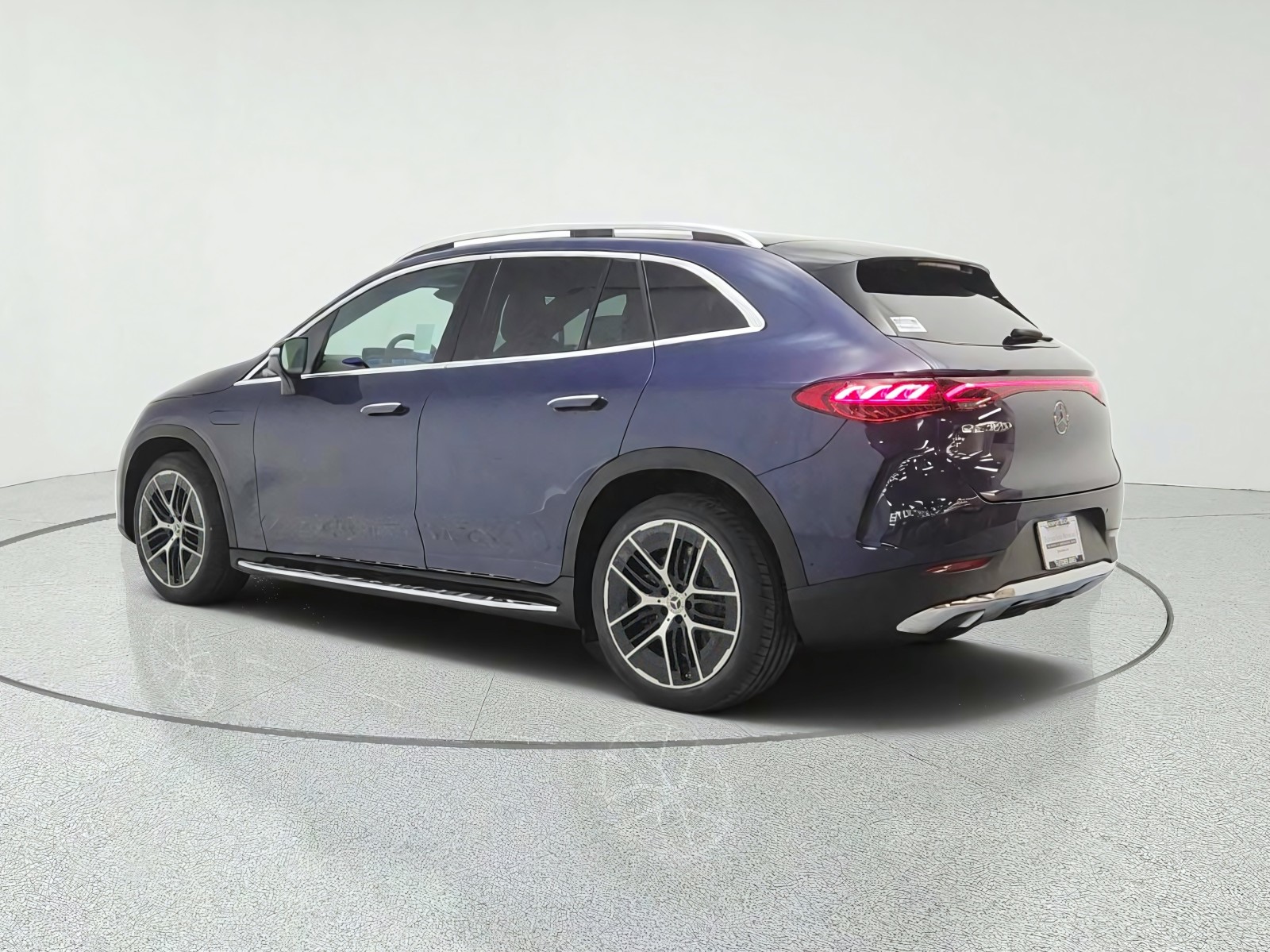 New 2027 Twilight Blue Metallic Mercedes-Benz EQE 320+ SUV image 7