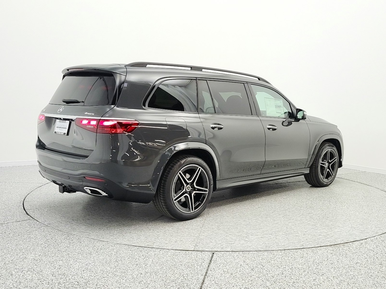 New 2026 MANUFAKTUR Signature Silicon Grey Mercedes-Benz GLS 450 image 5