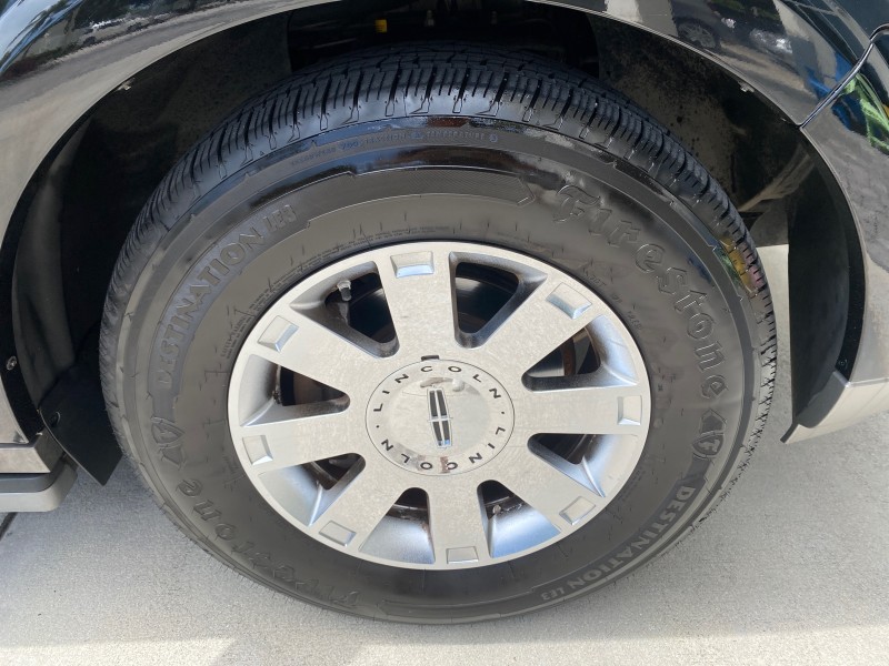 2004 Lincoln Navigator LOW MILES 67,511 SUNROOF in ,