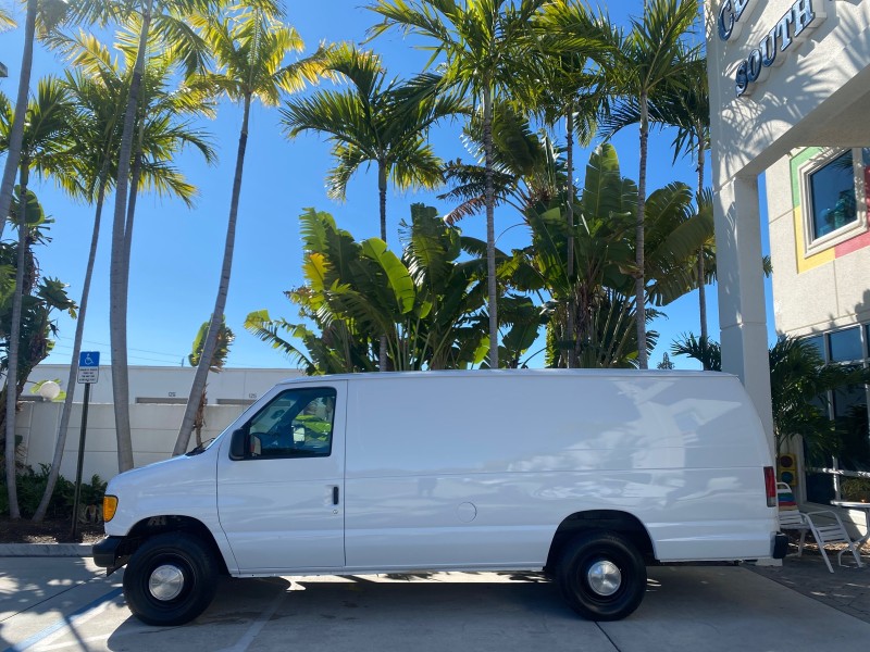 2003 Ford Econoline Cargo Van E 250 SUPER CARGO LOW MILES 67,419 in , 