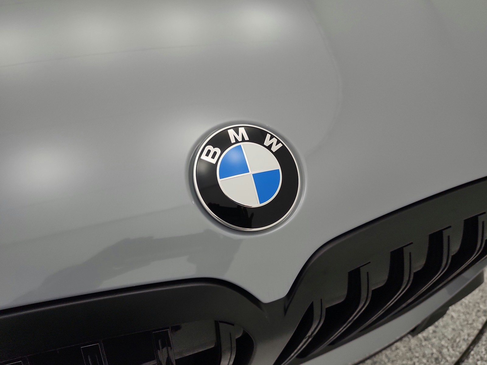 Used 2026 Brooklyn Grey Metallic BMW xDrive40i Sports Activity Vehicle image 18