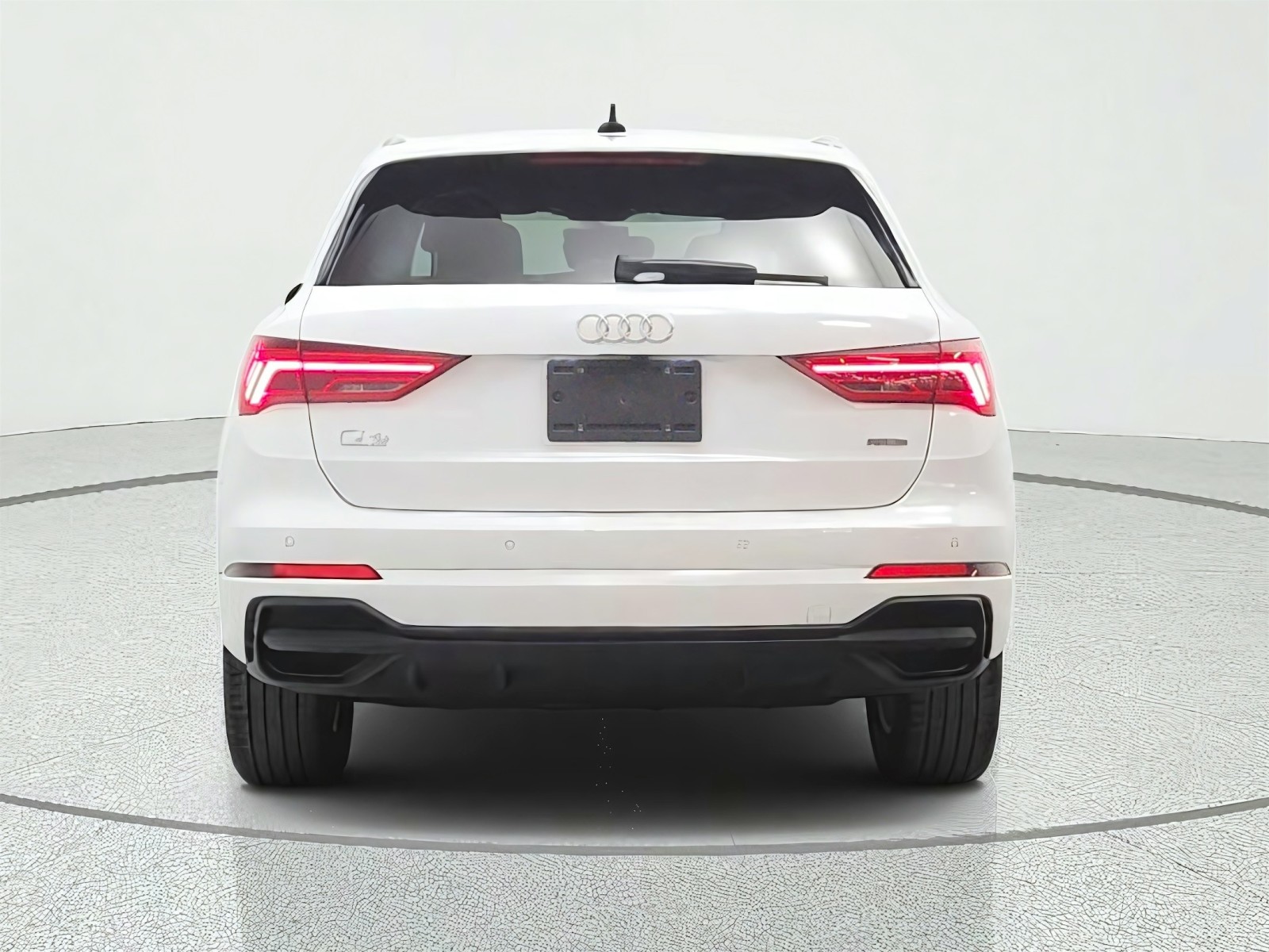 Used 2023 Ibis White Audi S line Premium image 6