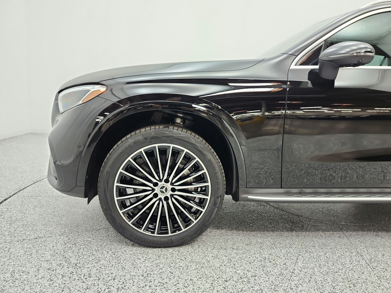 New 2026 Black Mercedes-Benz GLC 300 SUV image 15