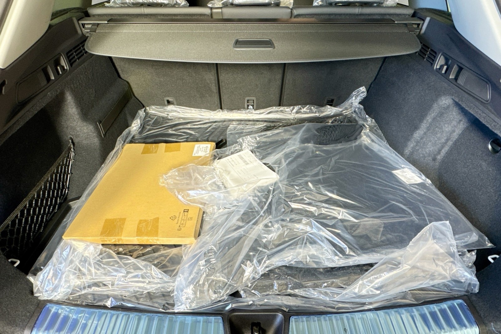 New 2025 Glacier White Metallic Audi Premium Plus 2.0 TFSI quattro image 24