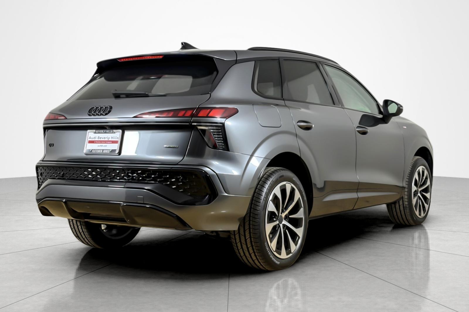 New 2026 Daytona Gray Pearl Effect Audi S line quattro image 6