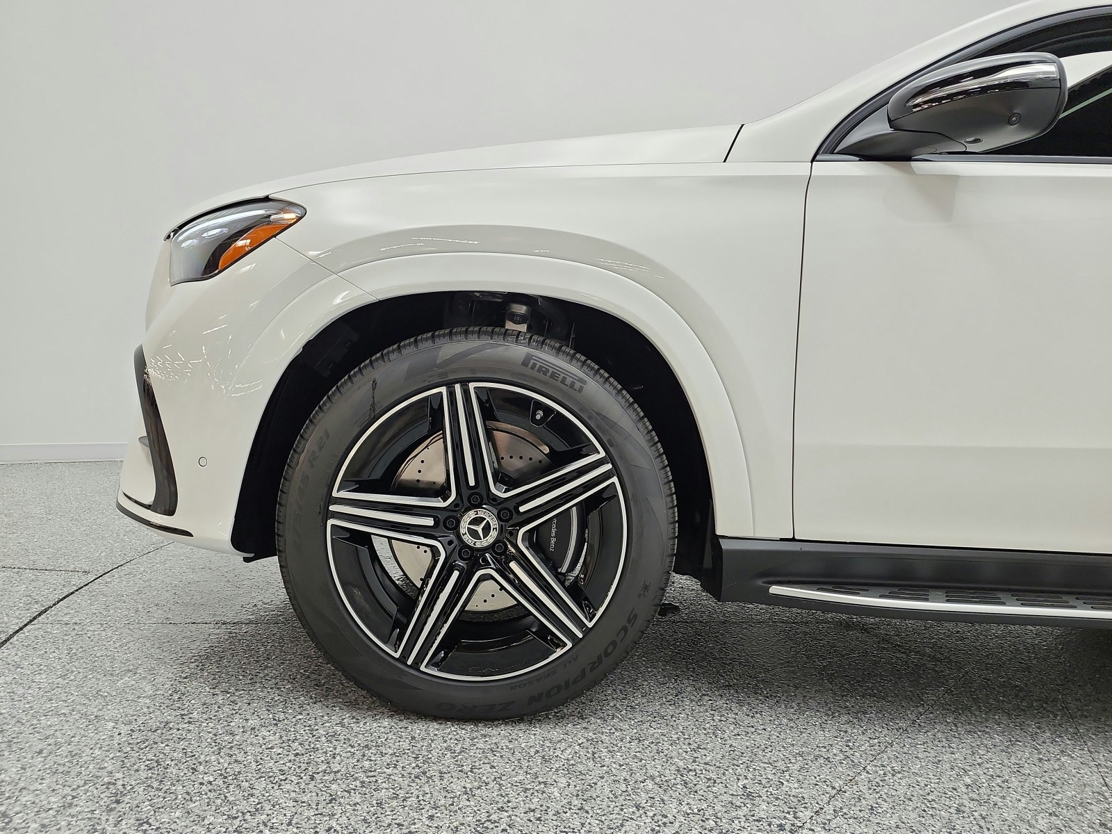 New 2026 Polar White Mercedes-Benz GLE 450 4MATIC® Coupe image 15