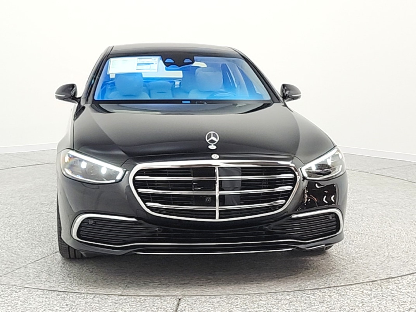 New 2026 Obsidian Black Metallic Mercedes-Benz S 500 image 2
