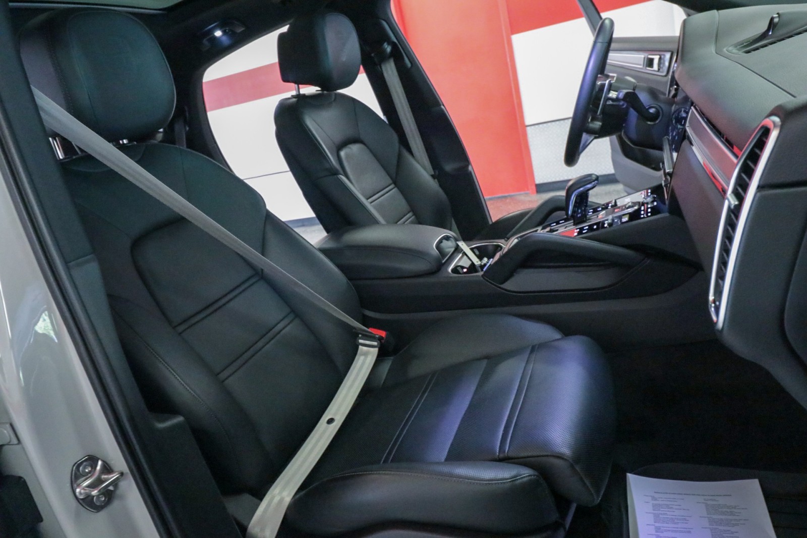 Used Car 2023 Porsche Cayenne  Platinum Edition For Sale Under $60,000 In Austin, Texas