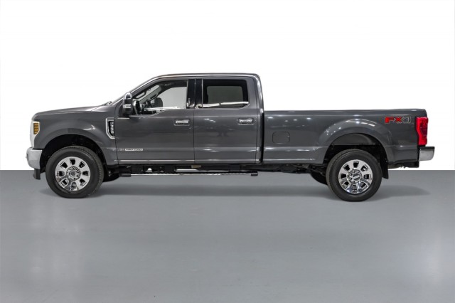 2019 Ford F-350 SRW LARIAT 9