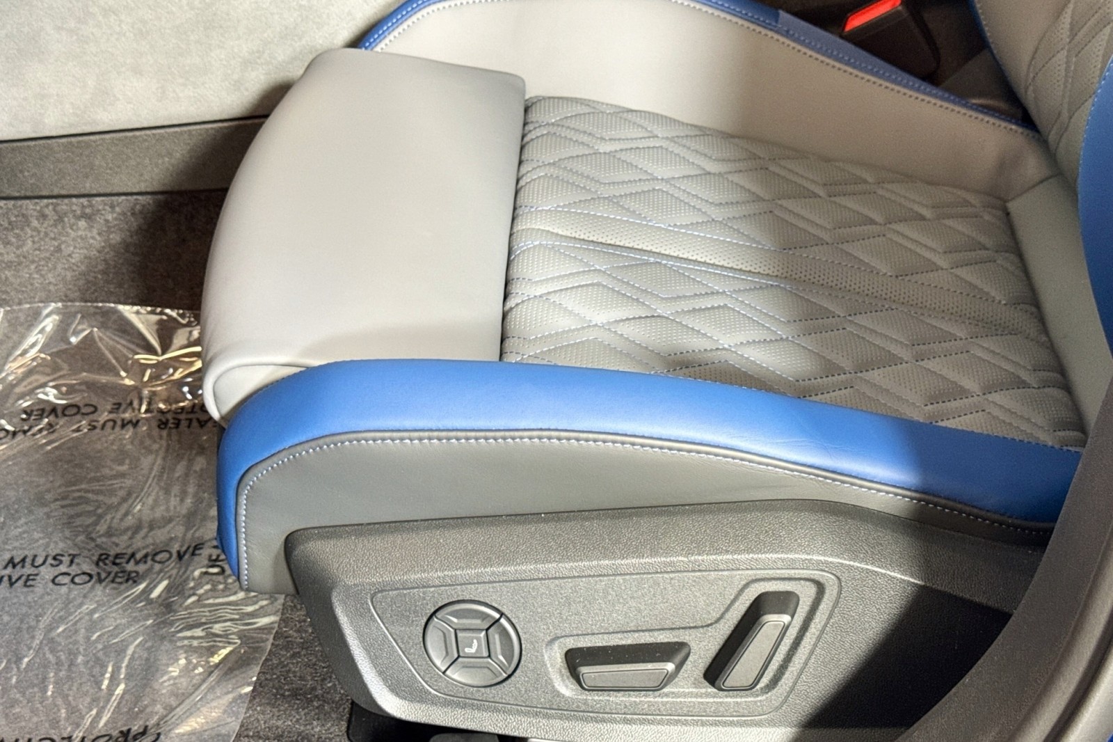 New 2025 Ascari Blue Metallic Audi Prestige 3.0 TFSI quattro image 16