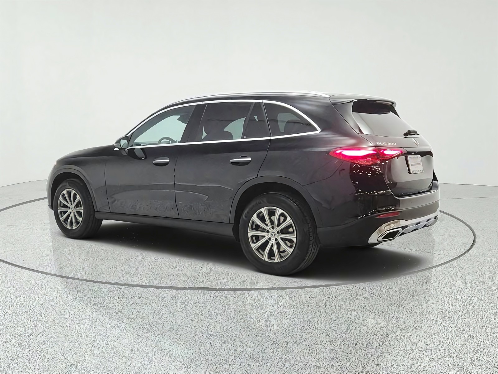 Certified Used 2026 Black Mercedes-Benz GLC 300 SUV image 7