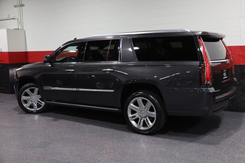 2015 Cadillac Escalade ESV Premium 4WD 4dr Suv in , 